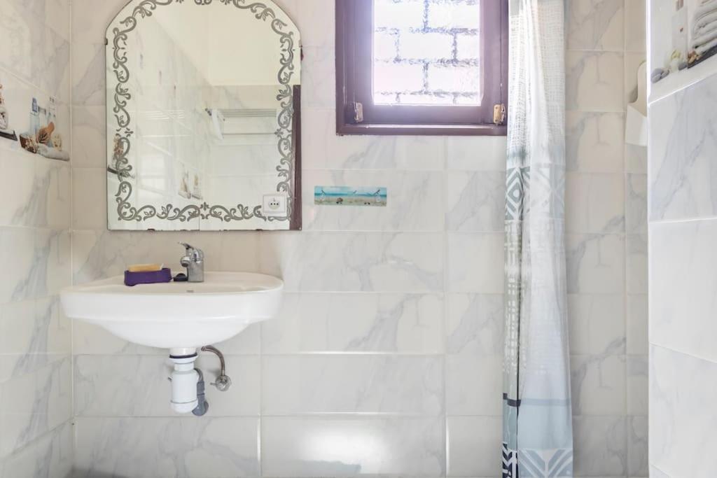Appartement Chaleureux Et Calme, Parking, Jardin Agadir Exteriör bild